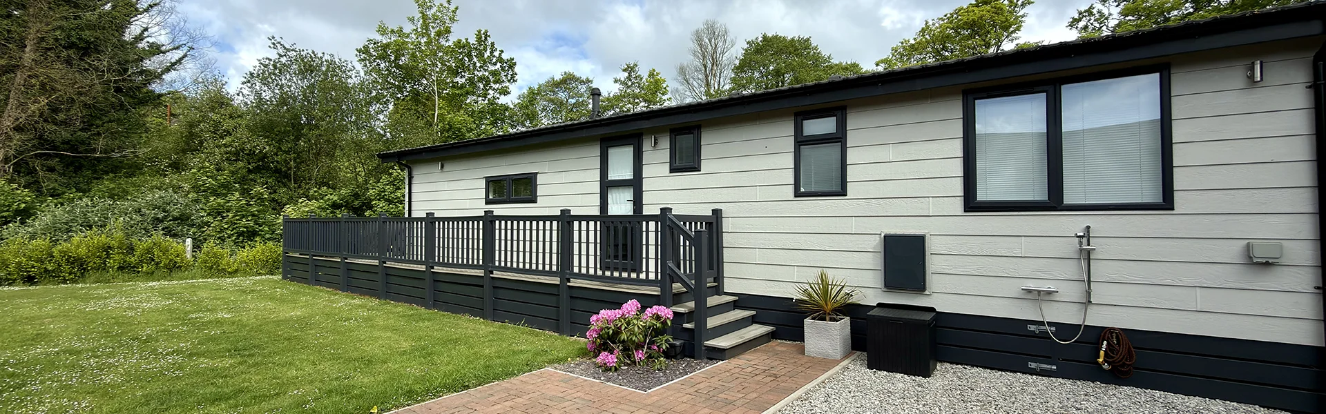 Brea Lodge side elevation