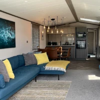 Lakewood Lodge - Lounge, diner, kitchen